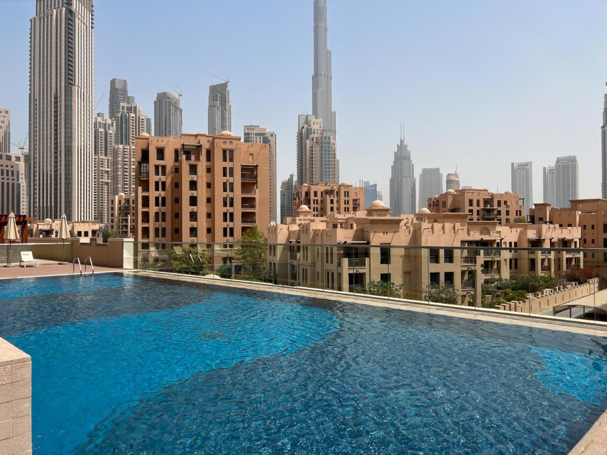 Appartamento Vogue Downtown - Bellevue Towers Dubai Esterno foto