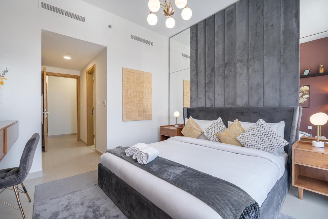Appartamento Vogue Downtown - Bellevue Towers Dubai Esterno foto
