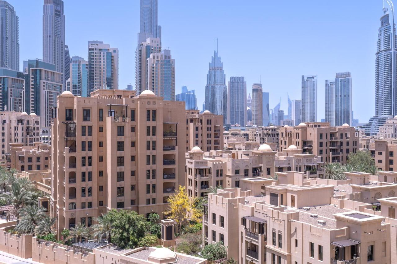 Appartamento Vogue Downtown - Bellevue Towers Dubai Esterno foto