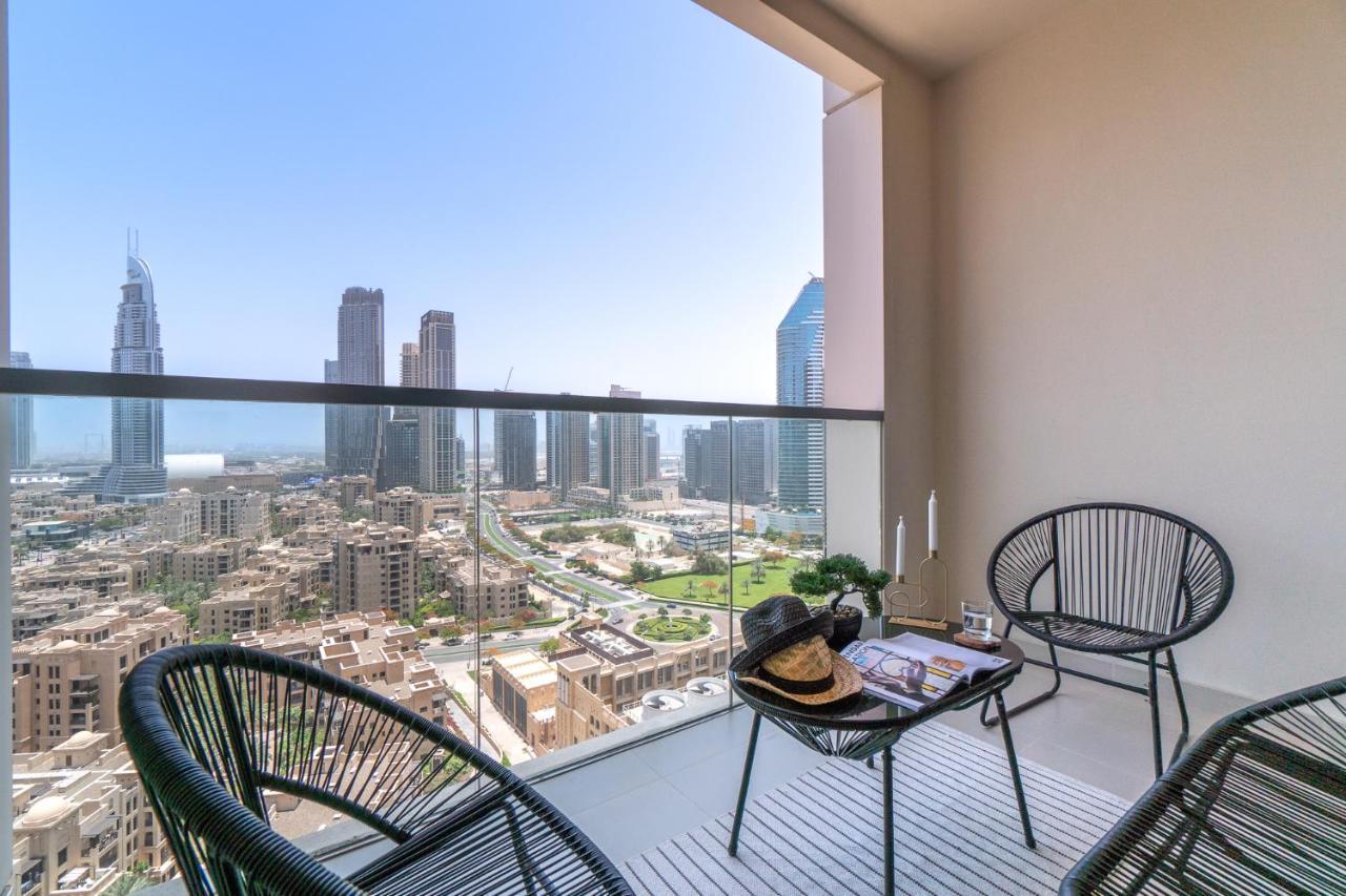 Appartamento Vogue Downtown - Bellevue Towers Dubai Esterno foto