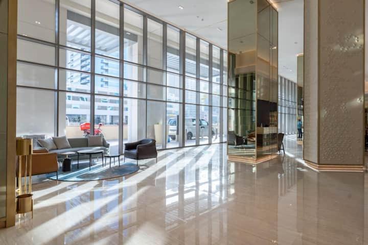 Appartamento Vogue Downtown - Bellevue Towers Dubai Esterno foto